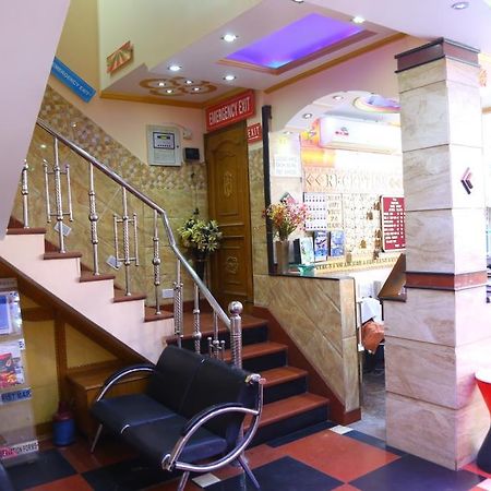 Hotel Ayesha Palace Delhi  Exterior photo