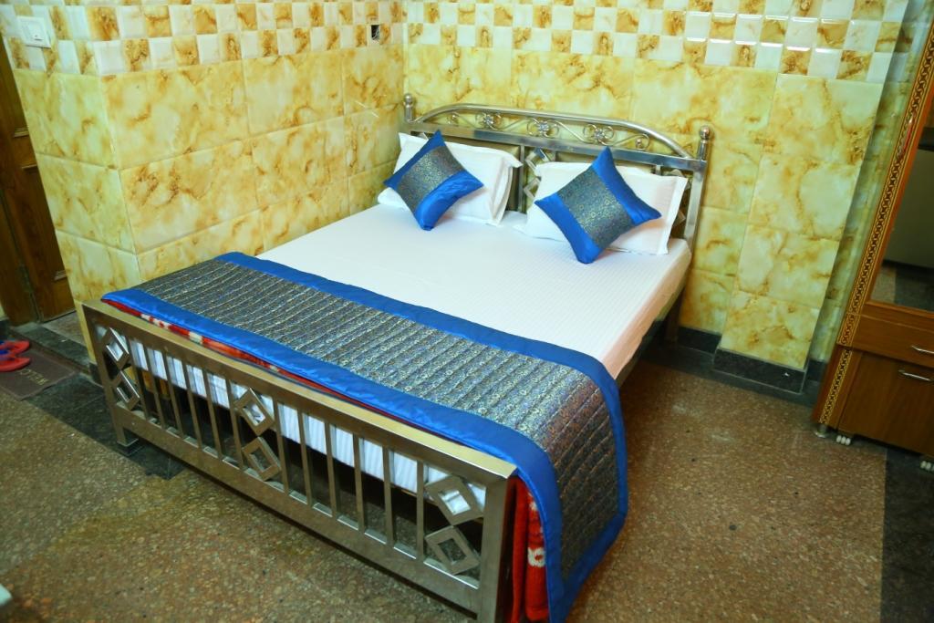 Hotel Ayesha Palace Delhi  Exterior photo